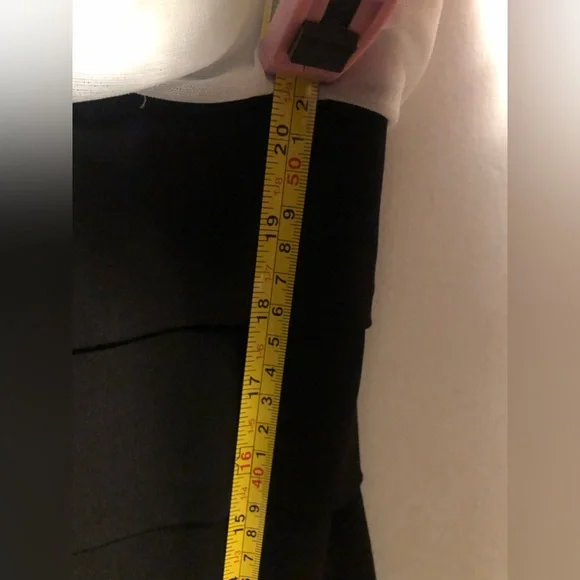 White and Black Sweet Storm Dress - Picture 7 of 9